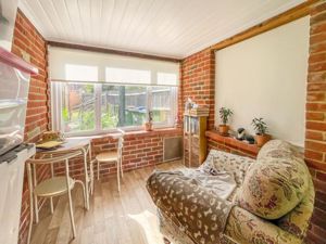 Photo 4- click for photo gallery